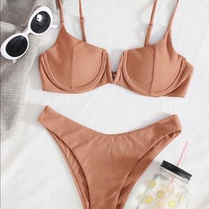 Underwire High Cut Bikini Swimsuit